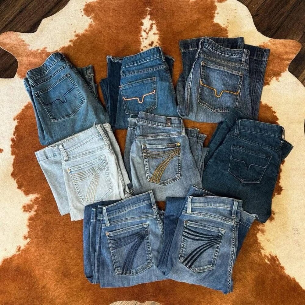 7FAMK AND KIMES JEANS